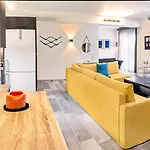 Lejlighedshotel Lunar