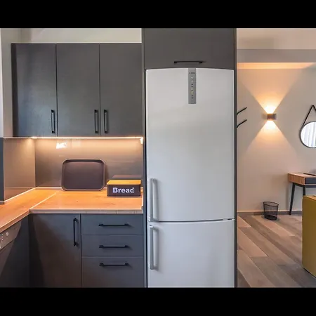 شقة فندقية Lunar 4*