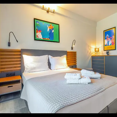 Lunar شقة فندقية