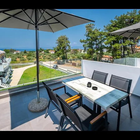 Lunar 4* Skala Rachoni (Thasos)