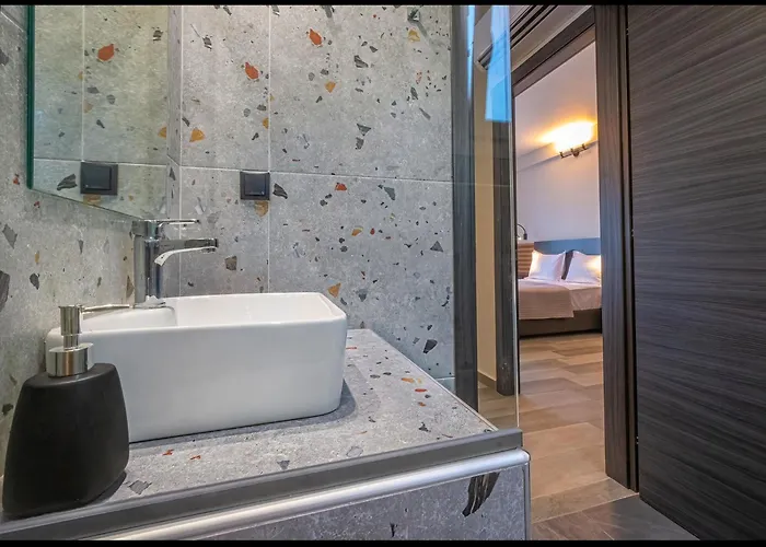 Hotel de apartamente Lunar 4*